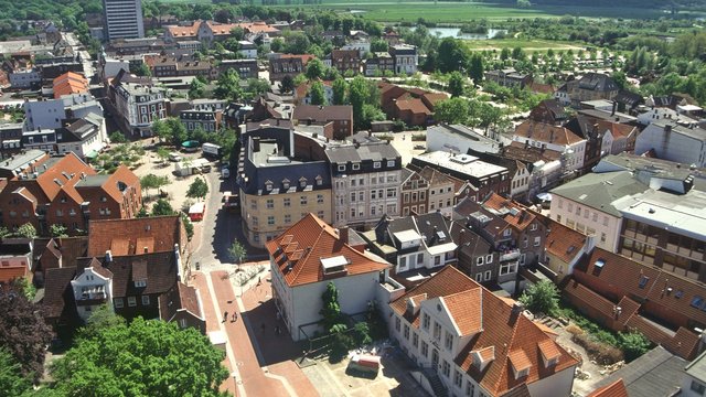 Die Stadt Itzehoe aus der Vogelperspektive.